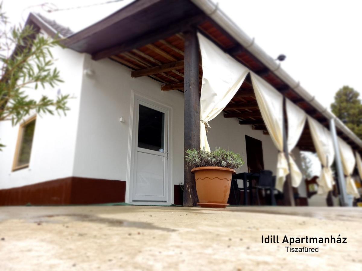 Idill Apartmanhaz B&B Tiszafured Ngoại thất bức ảnh